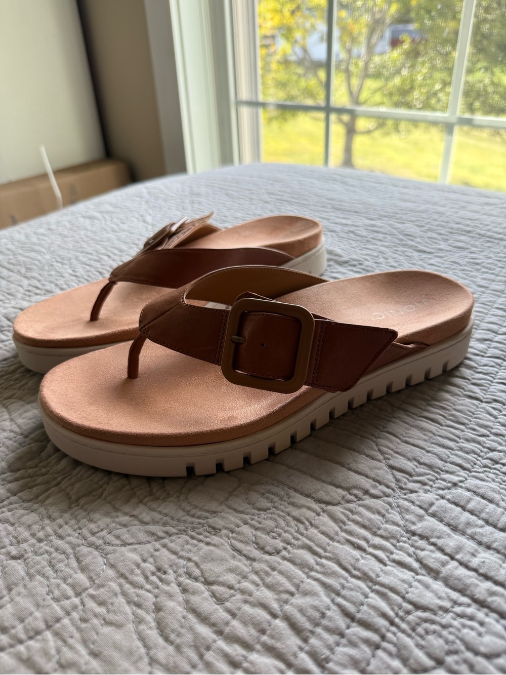 Vionic Sandals - Picture 3 of 10